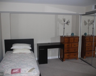 2307 Pennsylvania Ave Nw #104 - Photo Thumbnail 12