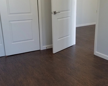 34-40 10th Street - Photo Thumbnail 9