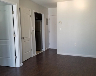 34-40 10th Street - Photo Thumbnail 7