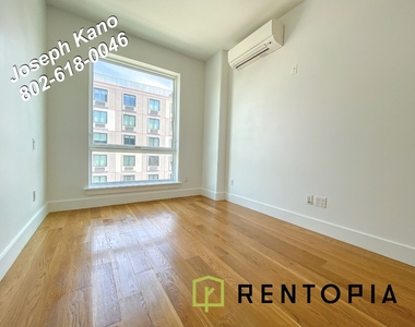 810 Flushing Avenue - Photo Thumbnail 11