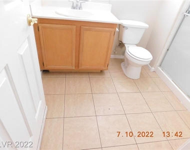 5720 Ness Avenue - Photo Thumbnail 17