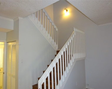 1175 Weeping Willow Way - Photo Thumbnail 6