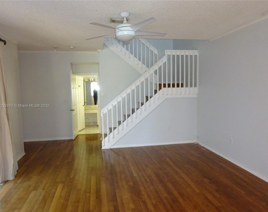 1175 Weeping Willow Way - Photo Thumbnail 5