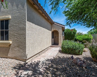 41834 W Corvalis Ln - Photo Thumbnail 3