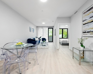571 Ocean Parkway - Photo Thumbnail 1