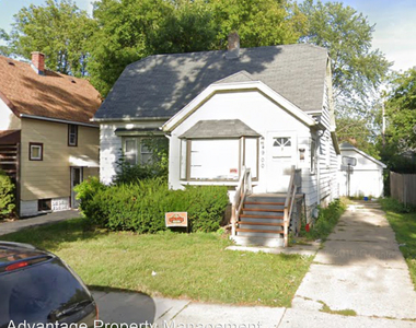 4900 N 58th St - Photo Thumbnail 0