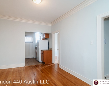 440-448 N Austin Avenue - Photo Thumbnail 9