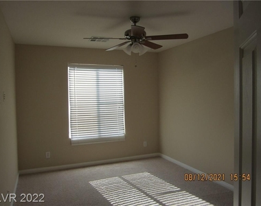 10582 Verona Wood Street - Photo Thumbnail 13