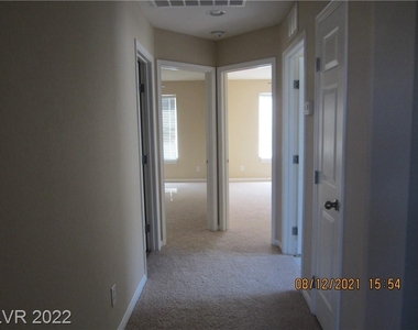 10582 Verona Wood Street - Photo Thumbnail 11