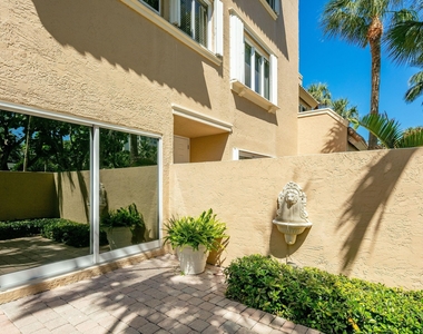 555 S Ocean Boulevard - Photo Thumbnail 37