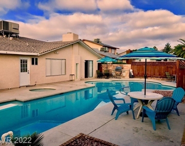 7608 Genzer Drive - Photo Thumbnail 21