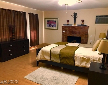 7608 Genzer Drive - Photo Thumbnail 11