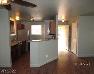 2801 North Rainbow Boulevard - Photo Thumbnail 1