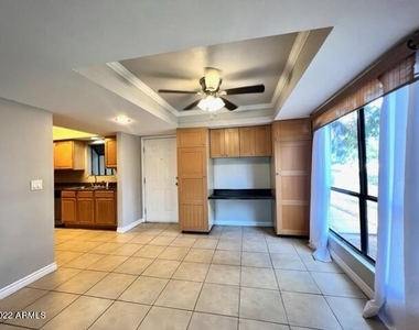 3434 W Danbury Drive - Photo Thumbnail 13