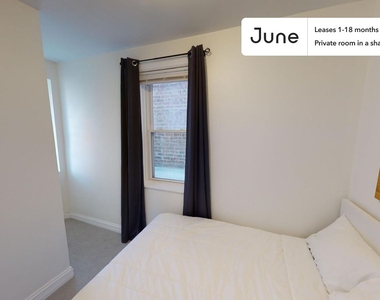 2913 N Kedzie Avenue - Photo Thumbnail 4