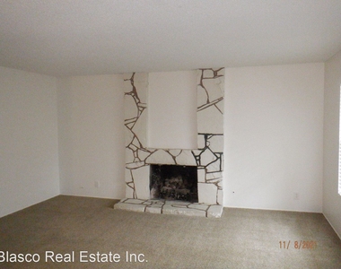 7415 Kirkwood Ave. - Photo Thumbnail 1