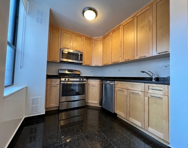 3 BED UPPER WEST SIDE WITH WASHER /DRYER*** - Photo Thumbnail 0