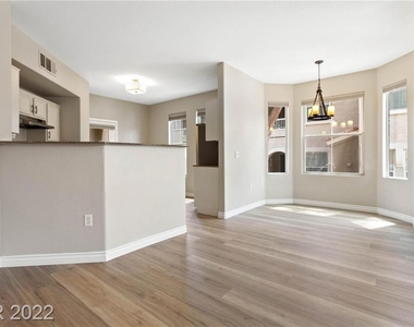 9975 Peace Way - Photo Thumbnail 13