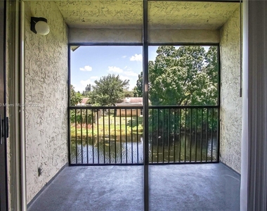 717 Gardens Dr - Photo Thumbnail 21