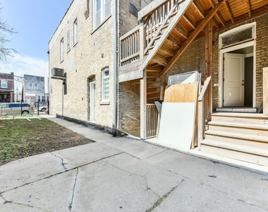 3549 W Berteau Avenue - Photo Thumbnail 16