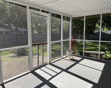 1602 Paula Avenue - Photo Thumbnail 5