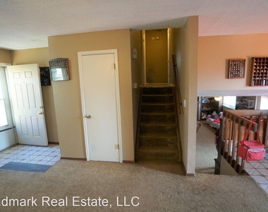 6110 Tuckerman Lane - Photo Thumbnail 2