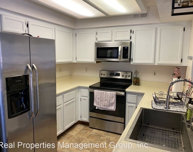 1575 W Warm Springs Unit 612 - Photo Thumbnail 4