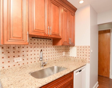 6201 N. Kenmore, Unit 3a - Photo Thumbnail 2