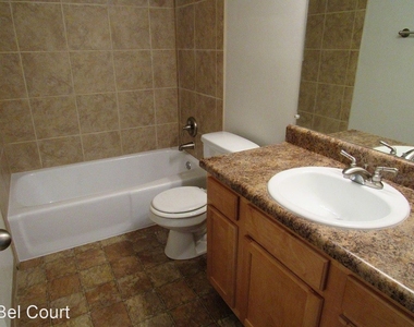 2306 Village Court - Photo Thumbnail 18