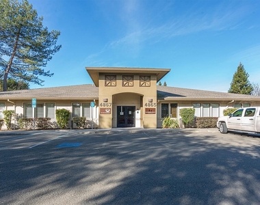 4865 Old Redwood Highway - Photo Thumbnail 0