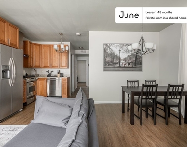 2632 N Ashland Avenue - Photo Thumbnail 6