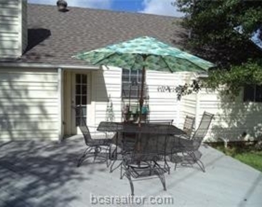 505 Brookside Drive - Photo Thumbnail 14