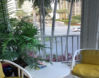 10150 Collins Ave - Photo Thumbnail 8