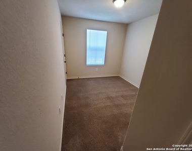 6003 Karly Way - Photo Thumbnail 21