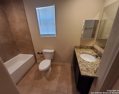 6003 Karly Way - Photo Thumbnail 18