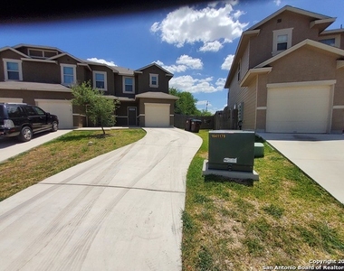 6003 Karly Way - Photo Thumbnail 0