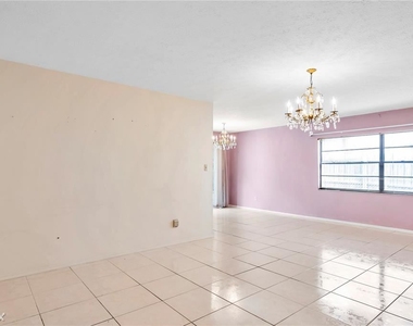 3309 W Nassau St - Photo Thumbnail 2