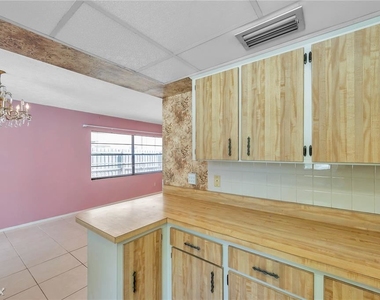 3309 W Nassau St - Photo Thumbnail 11