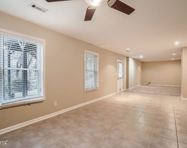 1680 River Oak Unit - Photo Thumbnail 14