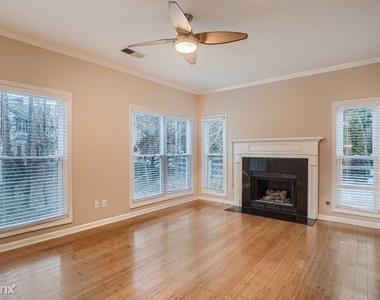 1680 River Oak Unit - Photo Thumbnail 7