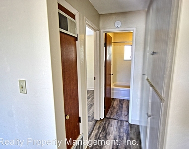 1036 Bell Street - Photo Thumbnail 4