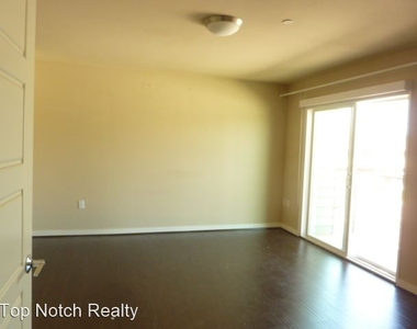 4543 Rainier Ave #18 - Photo Thumbnail 17