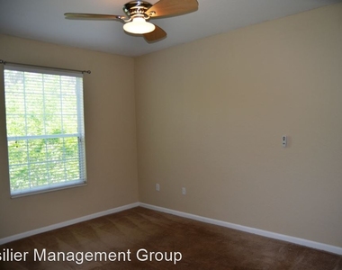 6335 Contessa Drive Unit #305 - Photo Thumbnail 5