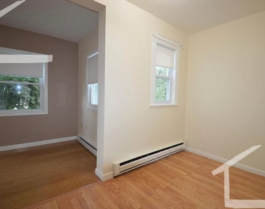 39 Montfern Ave Apt 2 - Photo Thumbnail 2