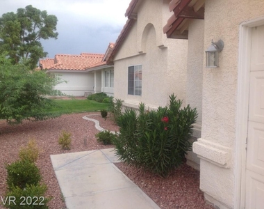 1804 Escondido Terrace - Photo Thumbnail 1