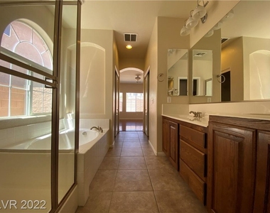 9711 Mount Kenyon Street - Photo Thumbnail 11