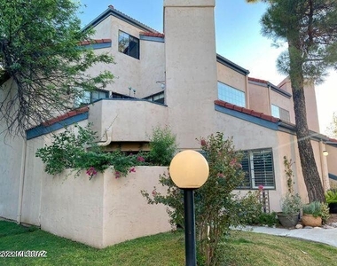 4281 N River Grove Circle - Photo Thumbnail 1