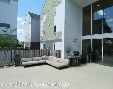 1240 Benchmark Park Drive - Photo Thumbnail 15