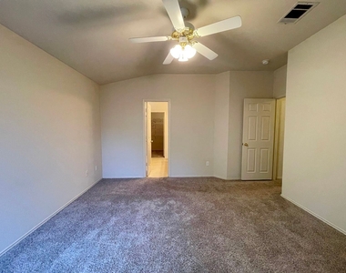 2216 Ada Ln. - Photo Thumbnail 15