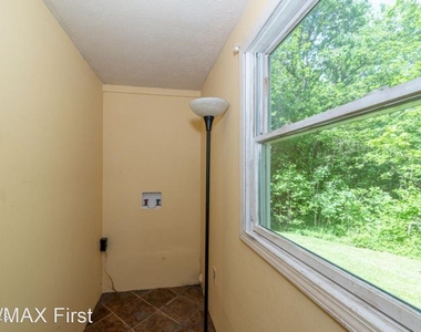 547 Murray Dr. - Photo Thumbnail 15